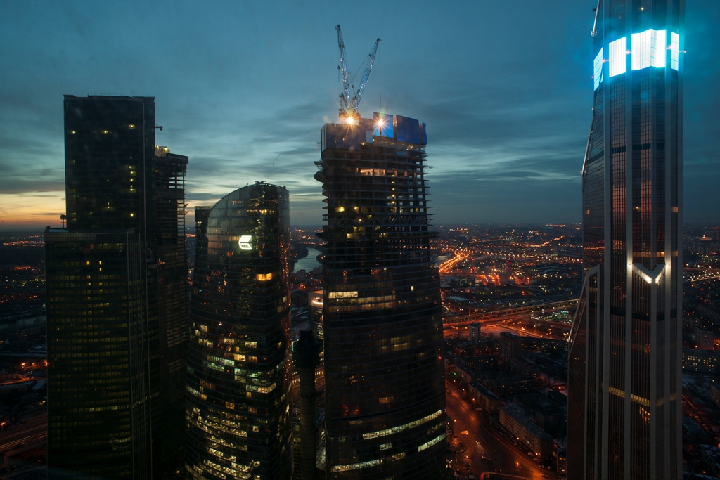 Москва сити смотровая. Смотровая площадка Москва Сити. Обзорная площадка Москва Сити. Вид с Москва Сити смотровая. Вид с 56 этажа Москва Сити.