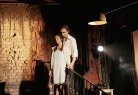 Премьера спектакля Анатолия Шульева «Первая любовь последнего года» в Театре Вахтангова: «Лишь не мелели души бы с годами и не старели чувства никогда!»