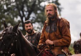 Премьера на телеканале «Россия»: Александр Голубев, Александр Устюгов, Аглая Шиловская, Александр Балуев, Сергей Безруков и другие актёры в исторической драме «Князь Андрей» 