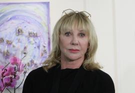 Елена Яковлева открыла персональную выставку в День Рождения