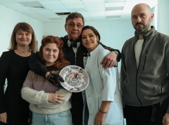 Стартовали съемки медицинской драмы «Центр счастья» с Глафирой Тархановой, Валерией Ланской и Кириллом Гребенщиковым