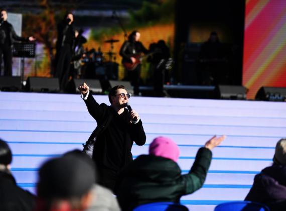 Артисты МХАТ им. М. Горького и Московского Губернского  театра покажут праздничный концерт в День Победы