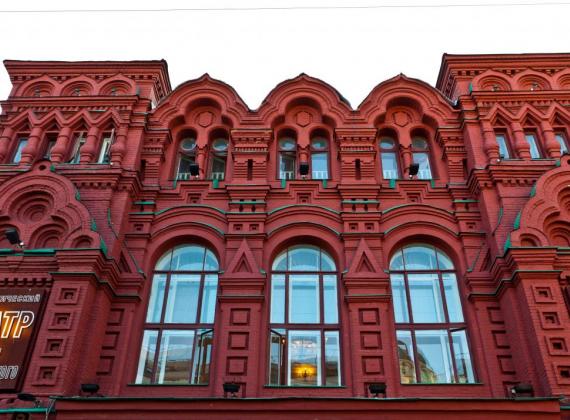 29 октября 2025 года Театру Маяковского исполняется 103 года, а историческому зданию Театра скоро 140 лет