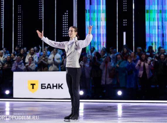 Шестой выпуск юбилейного сезона шоу «Ледниковый период» на Первом канале: «Русские хиты 21 века» и триумфальный «Онегин» Петра Гуменника!