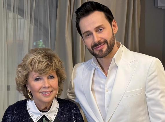 Лариса Рубальская и Александр Еловских запустили «Стаю»