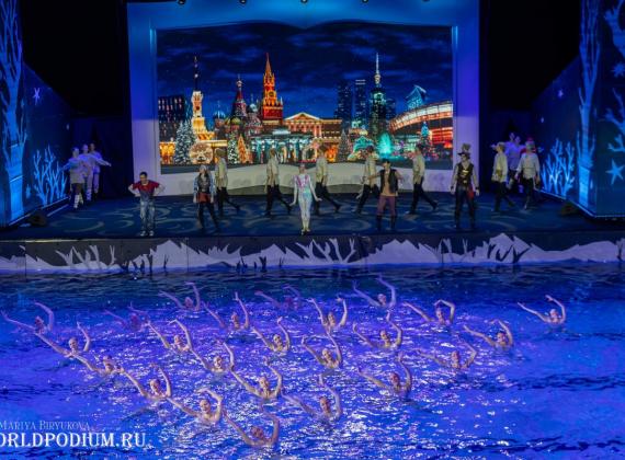 “Сказ о русских берегах”: Театр на воде Марии Киселевой представляет спектакль на воде, в котором синхронизируется история нашей Родины