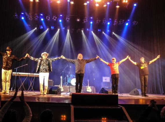 «Легенды ВИА 70-80-х» споют в Кремле главные хиты времен СССР