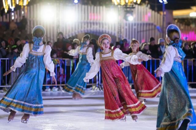 На катке ВДНХ пройдет тематическая программа в русском стиле