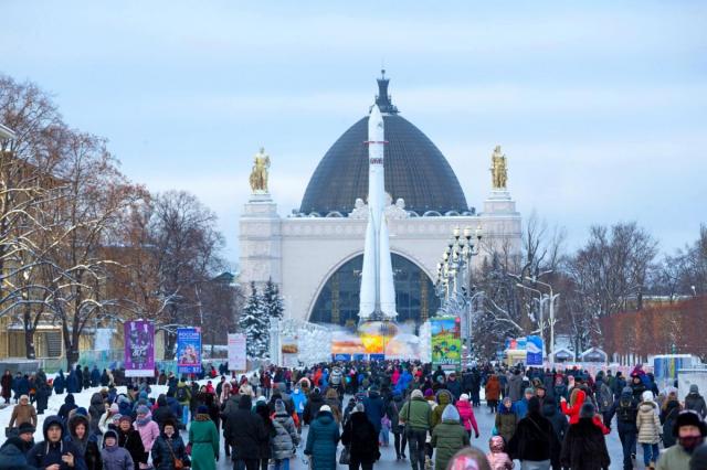 Более 400 тысяч человек провели новогодние каникулы на ВДНХ