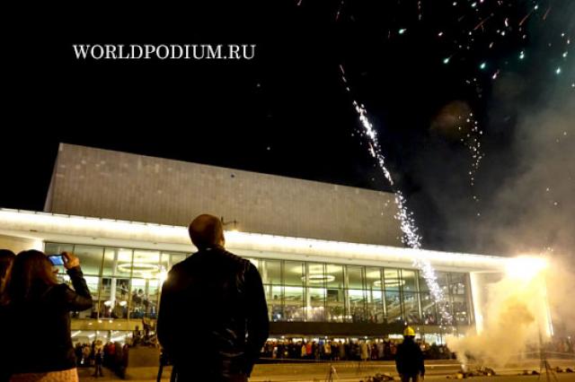 Легендарный большой концертный зал «Октябрьский» отметил 50-летний юбилей
