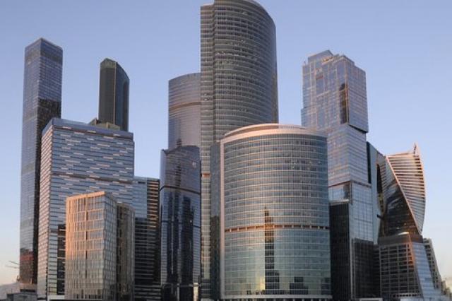 Строительство башни "Россия" в "Москва-Сити" продлили до конца 2020 года 