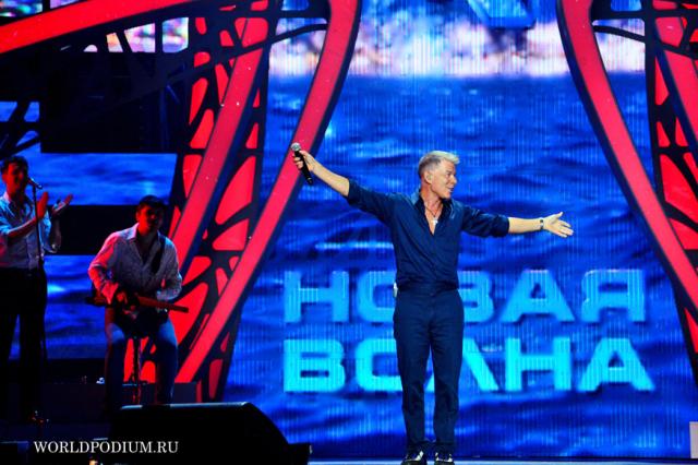 Газманов спел про Крымский мост на фестивале в Сочи
