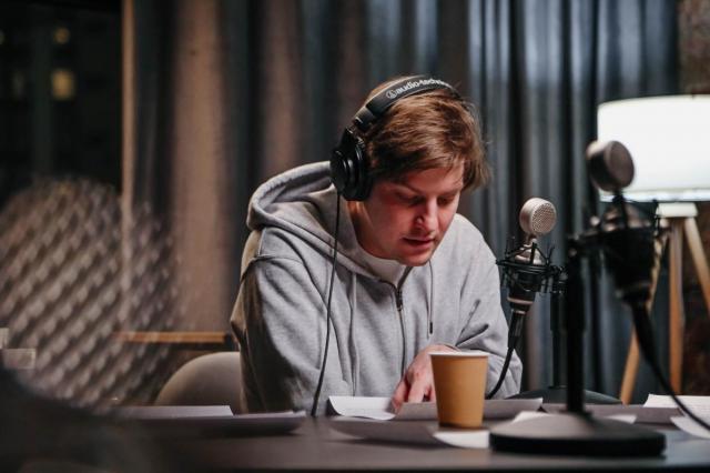 Актер Павел Табаков озвучил аудиогид к экспозиции «Волга. Москва. Нева. Саратовские символисты в Москве и Ленинграде 1920–1940-х»