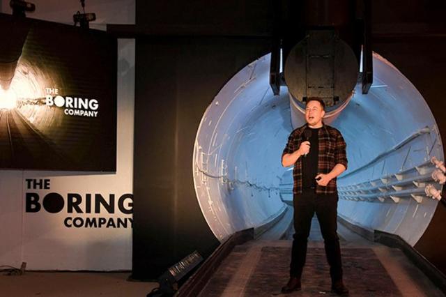 Илон Маск открыл первый подземный тоннель под Лос-Анджелесом