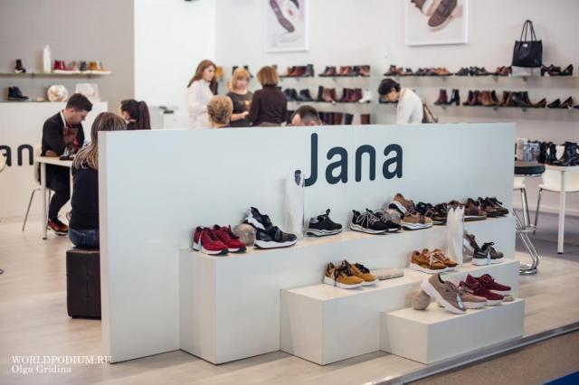 Бренд женской обуви JANA продемонстрировал новую экологичную коллекцию