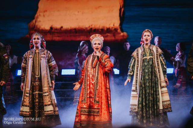 Надежда Бабкина и Нонна Гришаева удостоены высоких государственных наград Надежда Бабкина и Нонна Гришаева удостоены высоких государственных наград