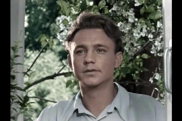 К 95-летию Народного артиста Николая Рыбникова: «В каких случаях ставится Многоточие?»