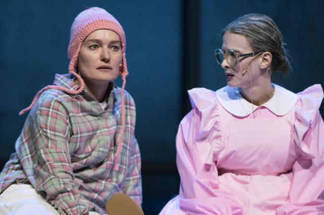 Виктория Толстоганова и Светлана Иванова в премьере спектакля с терапевтическим эффектом «Оскар и Розовая Дама»: «Ценность каждого мгновения Жизни!»