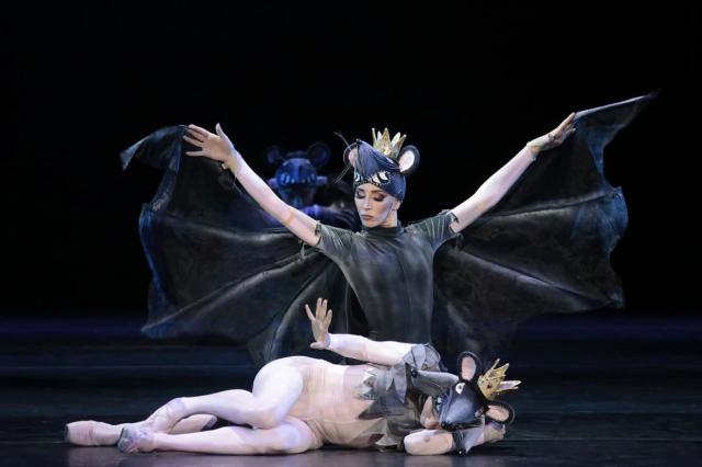 Театр классического балета показал в «Кракатуке» новое прочтение сказки Гофмана