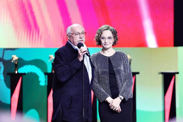 Церемония открытия 45-го Московского Международного кинофестиваля прошла в театре «Россия»