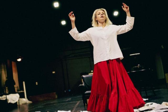 «Говори со мной» -  Эльдар Трамов выпускает спектакль на Новой сцене Театра Вахтангова 