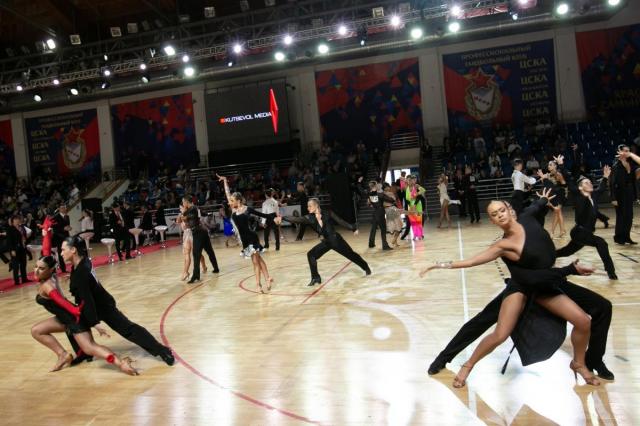 В Москве прошёл 28-й танцевальный кубок «Вальс Победы»