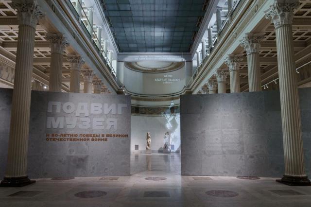 «Жизнь под открытым небом» Театральная читка в музейной экспозиции