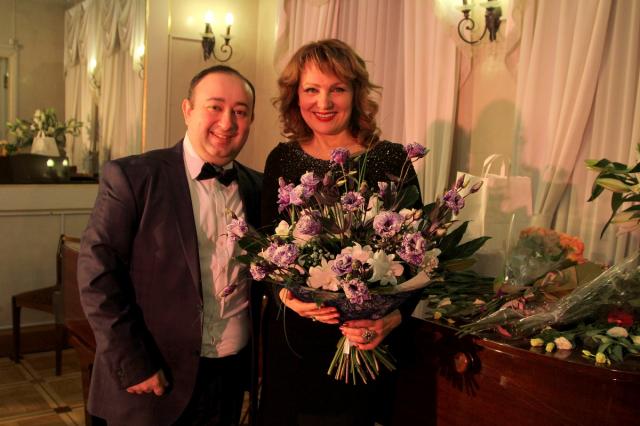 Звезда московских мюзиклов Елена Чарквиани представила премьерную концертную программу