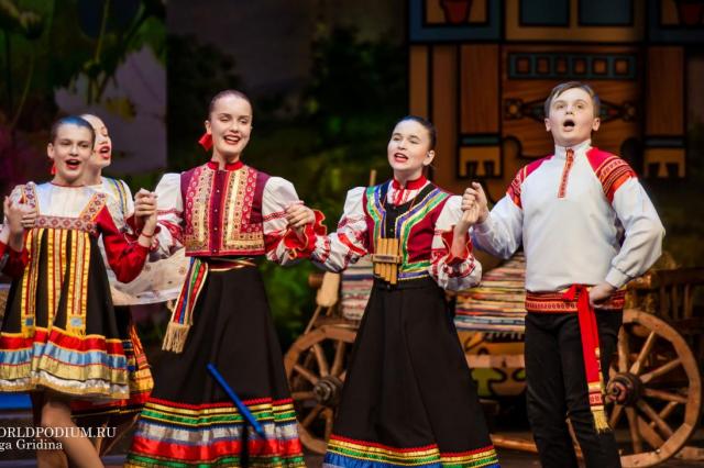 Пять известных российских коллективов отправятся в концертное турне по регионам России