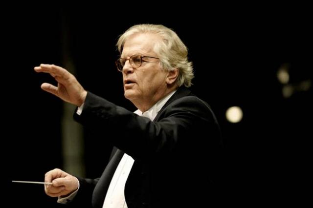 Маэстро Юстус Франтц дирижирует в Москве в рамках года Моцарта