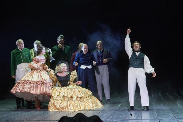 "Ревизор" Владимира Панкова на Основной сцене «Мастерской «12» 