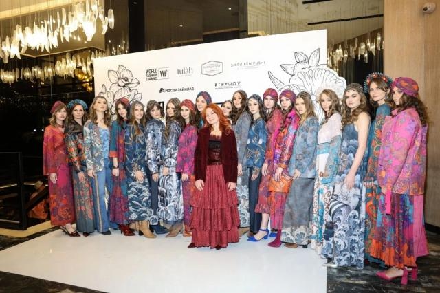 Русские былины на подиуме: дефиле коллекции «Садко» от бренда «Душегрея» покорило гостей премии «Прорыв года» журнала Moda Topical