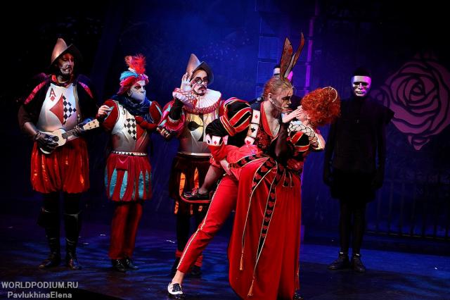Фольклорный центр «Москва» представит мюзикл Глеба Матвейчука  «Алиса в стране чудес» на сцене Театра Сатиры 