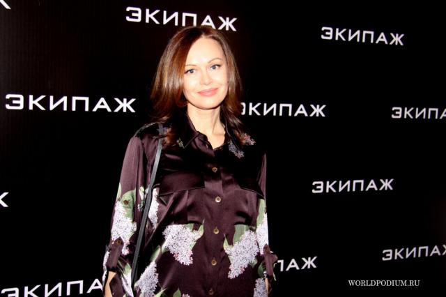  Кекс с хурмой по рецепту Ирины Безруковой