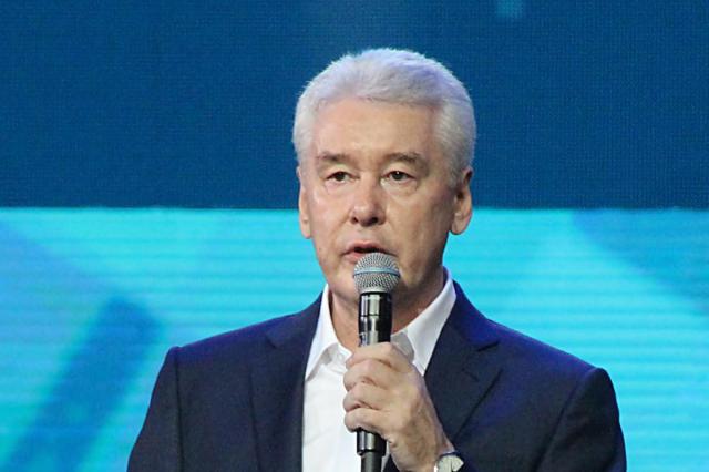 Сергей Собянин отменил масочный режим в Москве