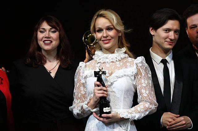 Николина Калиберда. «Звезда Театрала» как возвращение к истокам: путь актрисы от Щукинского училища до главной сцены Вахтангова