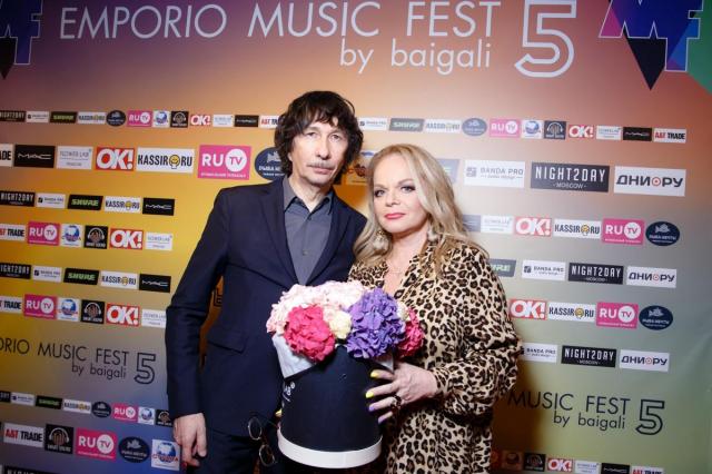 Лариса Долина и Юлианна Караулова выберут полуфиналистов EmporioMusic Fest 5