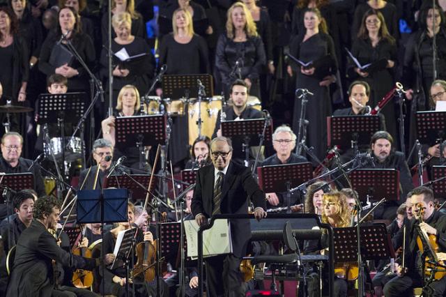  Музыка Эннио Морриконе прозвучала на благотворительном концерте в Ватикане