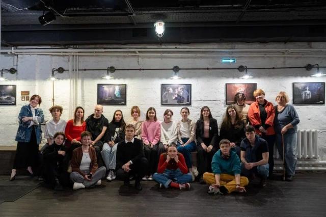 В Театре Маяковского пройдет показ работ в рамках проекта «Подтекст: Юность»