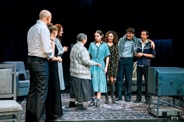 Премьера спектакля «Спешите делать добро» в Московском театре «Современник» 