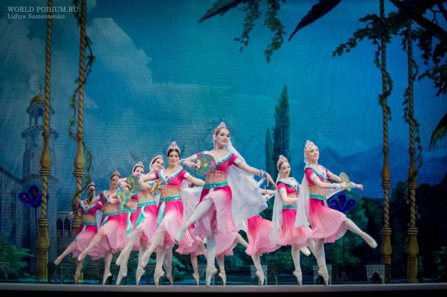 «Баядерка» - спектакль театра «Кремлёвский балет»