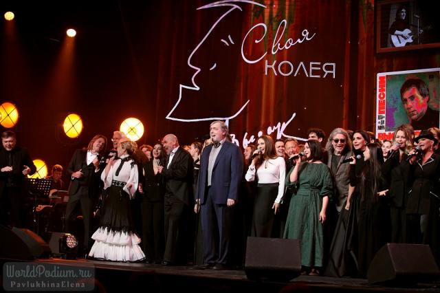 «Счастлив тот, кто идёт на Восход!» - Церемония вручения Премии Владимира Высоцкого «Своя колея» «Счастлив тот, кто идёт на Восход!» - Церемония вручения Премии Владимира Высоцкого «Своя колея»