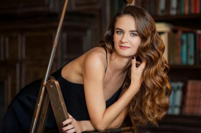 Индивидуализация ухода за волосами и кожей головы: продукты для различных типов волос