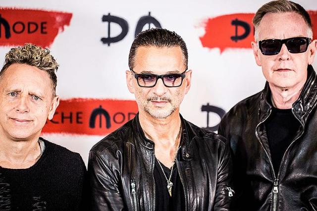 Кортеж музыкантов Depeche Mode засняли на видео в Москве