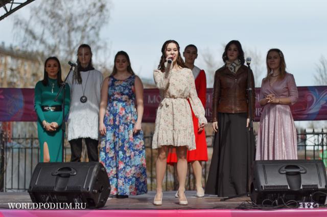 Институт современного искусства по традиции провёл Московский студенческий пасхальный фестиваль на территории Храма Спиридона Тримифунтского