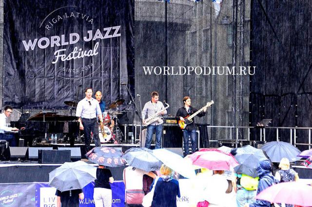 На Домской площади пройдет бесплатный джазовый концерт