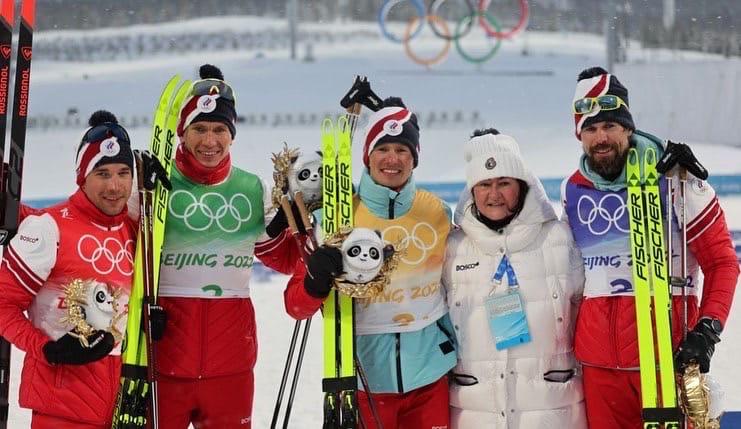 Российские лыжники впервые за 42 года выиграли Олимпийское золото в командной эстафете
