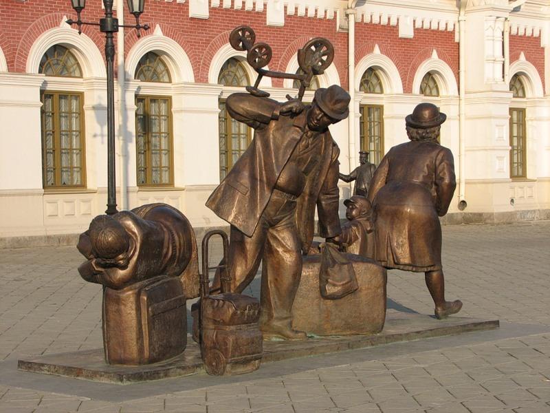 В Екатеринбурге спорят насчет коммерческого использования изображений памятников