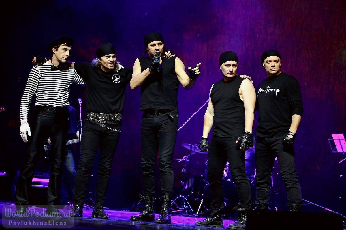 Театрализованный рок-перформанс "Наш Высоцкий - без лишних слов"