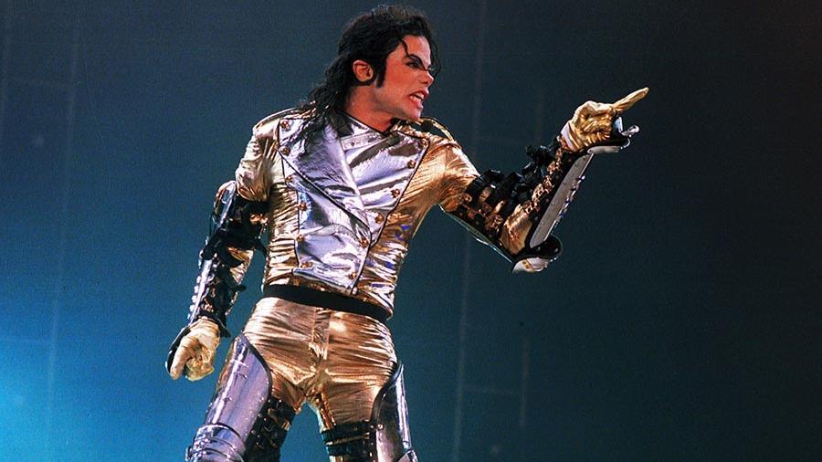 Радио «Би-би-си» объявило бойкот Майклу Джексону